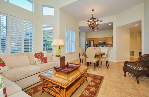 Tropical Cove Condo | Golf & Lake Haven at Lexington CC Golf Village