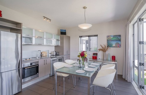 Matarangi House | Golfer's Paradise - Matarangi Holiday Home