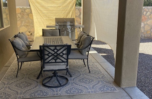Las Cruces House | Golfers Paradise w/hot tub-2 Mins from Golfcourse