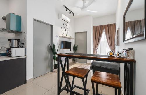 Batu Caves Apartment | Gombak Homestay at Ayuman Suites Kuala Lumpur