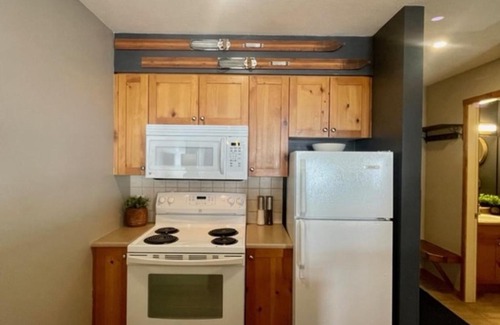 Silver Star Mountain Apartment | Gone Ski'Inn