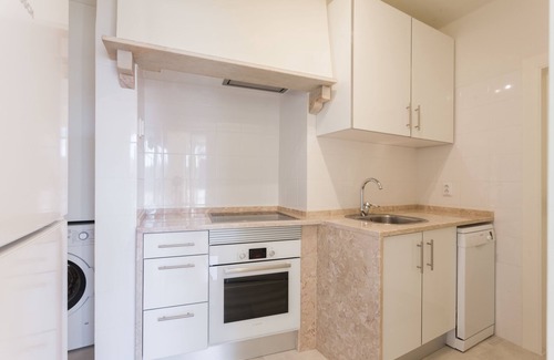 Martires Apartment | Gonzalo's Guest Apartments - Downtown Historic Flats III