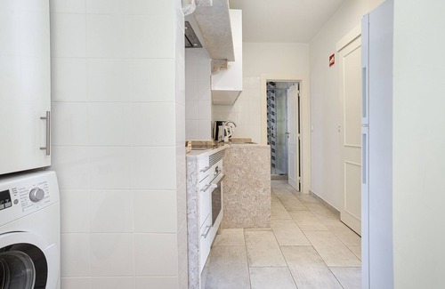 Martires Apartment | Gonzalo's Guest Apartments - Downtown Historic Flats III