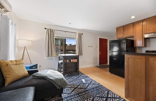 Spearfish Apartment | Good 2 Go at L Rancho Court
