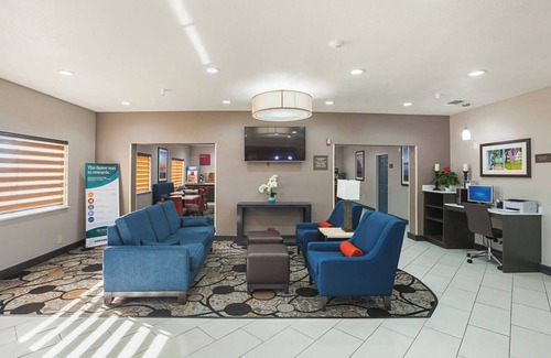 Lewisville Hotel | GOOD AFFORDABLE ROOM AVAILABLE WITH ALL AMENITIESnDOUBLE QUEEN SUITE nKING SUITE