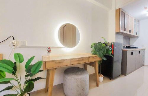 Tangerang Apartment | Good Choice Studio Apartment Aeropolis Residence By Travelio
