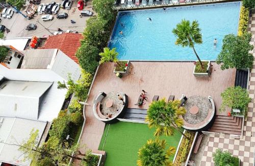 Panakkukang Apartment | Good Deal and Comfy 1BR Vida View Apartment By Travelio