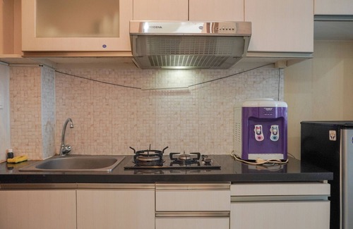 Kayu Putih Apartment | Good Deal And Cozy Stay Studio Room Tifolia Apartment