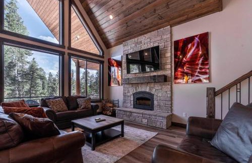 Meadow View Heights House | Good Karma Cabin - Luxury Mountain Retreat