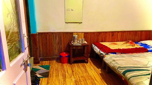 Darjeeling Cabin | Good Morning
