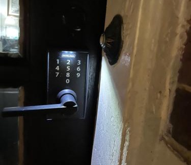 Columbia Heights Apartment | Good Night Sleep 1Bdrm 2 Queen Beds