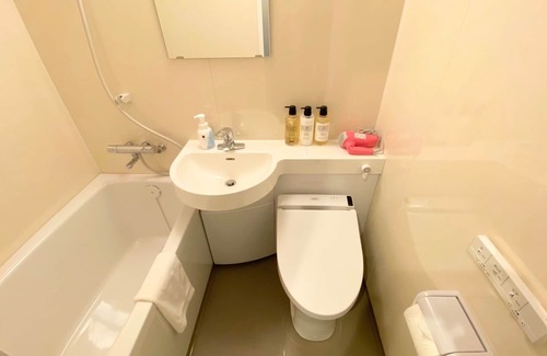 Sugamo Hotel | Good sunlight Wifi available 2 single beds 201/Toshima-ku Tokyo