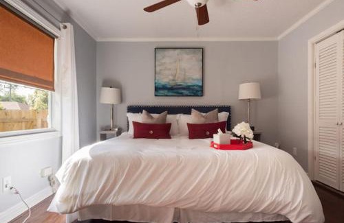 Tampa Heights House | Good Tides A&B- Sleeps 17 BBQ Firepit