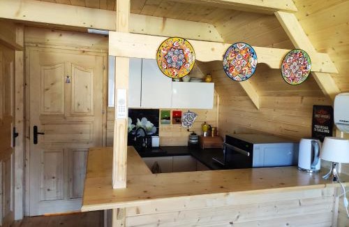Sasino Ski Chalet | Good Time