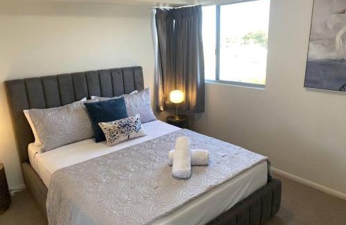 Townsville Apartment | Good Vibes Only on Stanley