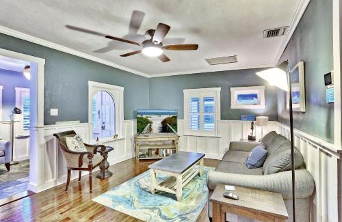 Sunset Beach House | Good Vibrations - Beach House