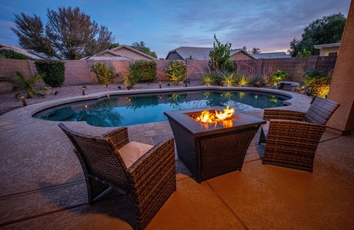 Cottonflower House | Goodyear, AZ full home with heated pool and spa and desert oasis back yard!