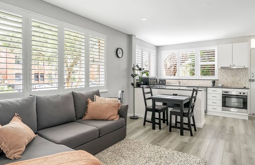 Manly Apartment | Gorgeous 1 Bedder Close to Everything You Need