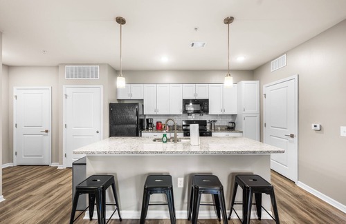 Melbourne Condo | Gorgeous 2 Bed/2 Bath Condo Close to Beaches