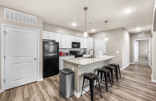 Melbourne Condo | Gorgeous 2 Bed/2 Bath Condo Close to Beaches