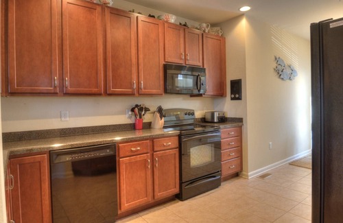 Ocean View Condo | Gorgeous 2 Bedroom 2 Bath Condo with One Free Round of Golf Per Day, Pools, Tennis and More!
