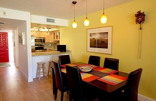 Siesta Key Condo | Gorgeous 2BR Siesta Key Gulf Front Beach Condo.