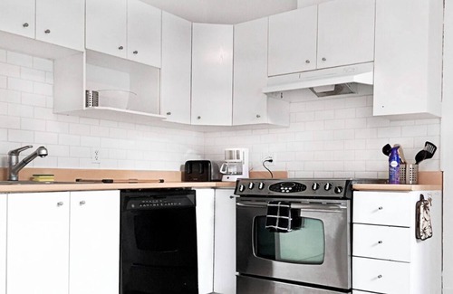 De Lorimier Apartment | Gorgeous 3-bedroom apartment with WiFi in charming Montréal LE PLATEAU