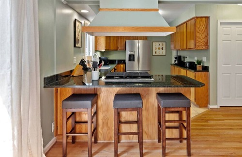 Webster House | Gorgeous 3BDRM w/inground Pool! - NEW TO VRBO