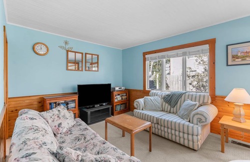 Falmouth Heights House | Gorgeous 4 BDR Cape Cod Home Steps from Beach! Dining, Shopping, & More
