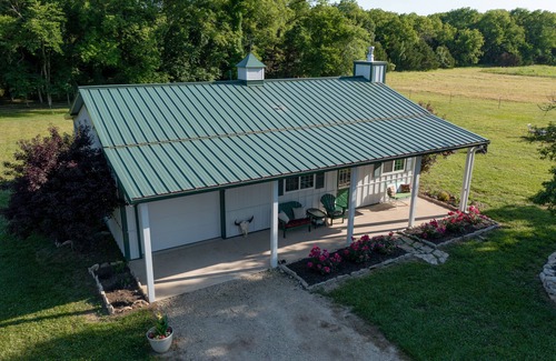 Cottonwood Falls House | Gorgeous 46 acre country property nestled in to the beautiful Kansas Flint Hills