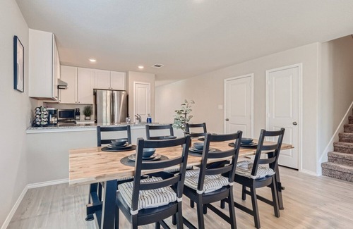 San Antonio House | Gorgeous 4br/2.5ba Home Near Downtown SA/Alamodome