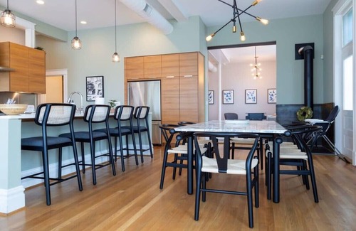 Tower Grove East House | Gorgeous 5BR Storefront Home/ABODEbucks