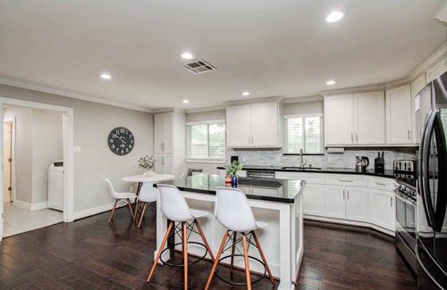 Willow Meadows/Willowbend Area House | Gorgeous and Cozy Houston home w/a private Pool