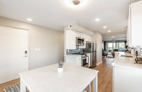 Clearwater Apartment | Gorgeous and Updated Waterfront Apartment 2 Bed #5