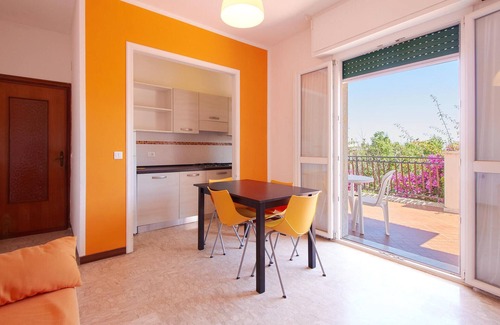 Pietra Ligure Apartment | Gorgeous apartment in Pietra Ligure