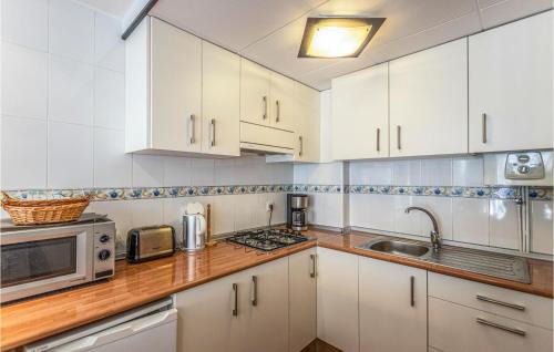 Pineda de Mar Apartment | Gorgeous Apartment In Pineda De Mar