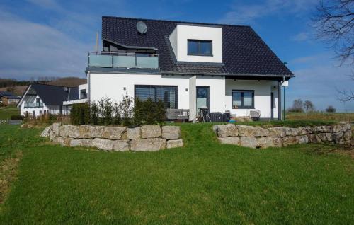 Helden Apartment | Gorgeous Apartment In Attendorn