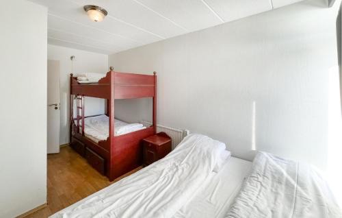 Nord-Fron Apartment | Gorgeous Apartment In Kvam With Sauna