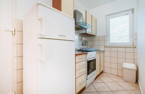 Rtina Apartment | Gorgeous apartment in Rtina with WiFi
