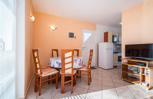 Rtina Apartment | Gorgeous apartment in Rtina with WiFi