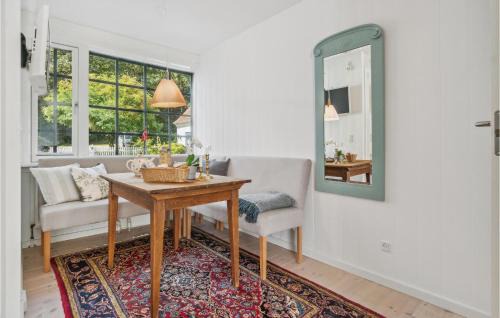 Bolshavn Apartment | Gorgeous Apartment In Svaneke