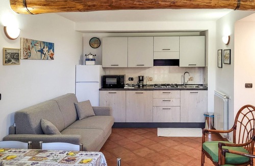 Semorile Apartment | Gorgeous apartment in Zoagli with WiFi