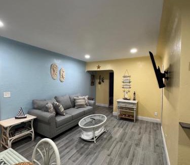 Gulfport Apartment | Gorgeous Beach Condo