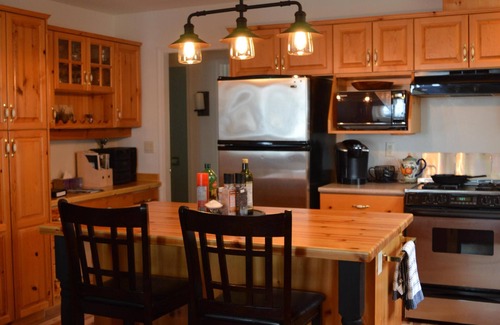 Davis Bay House | Gorgeous Beach Retreat, Beautiful Davis Bay