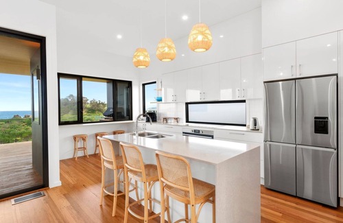 Tomakin House | Gorgeous Beachfront house in Tomakin