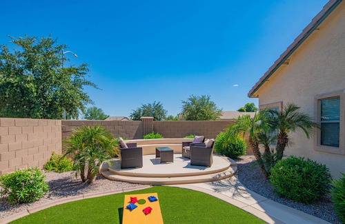 Litchfield Manor House | Gorgeous & Comfy Family Getaway ~ Games ~ Backyard