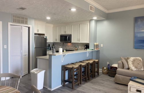 Port St. Joe Condo | Gorgeous condo with gulf views, pool & hot tub in Mexico Beach. Sleeps 6.