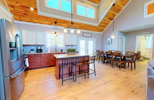 Conway House | Gorgeous Conway Home A/C, Hot Tub & Full Game Room