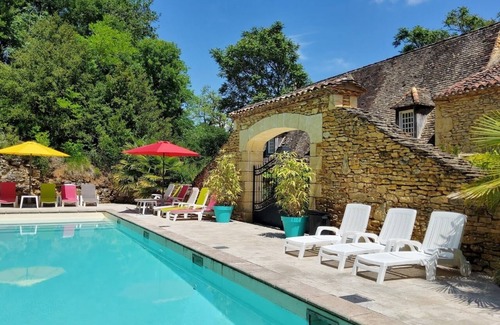 Sainte-Alvere House | Gorgeous Country House 152m2 with large luxurious pool 14.5m x 6m
