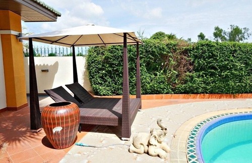 Nong Prue Apartment | Gorgeous Couple of 2-Storey Houses